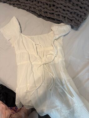 White Gauze Peasant Top with Tie Front